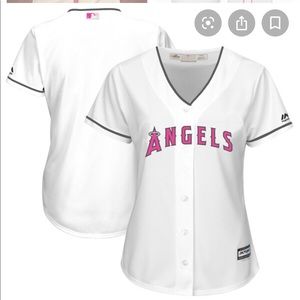 Woman’s Angels Jersey size medium NWT
